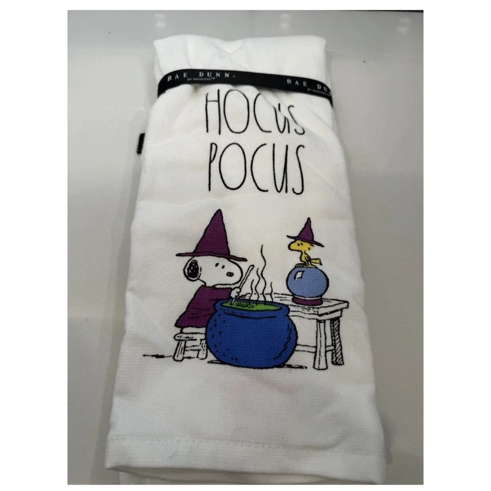 Peanuts New With Tags Rae Dunn 2025 Snoopy Halloween Kitchen Towel Set 18x28